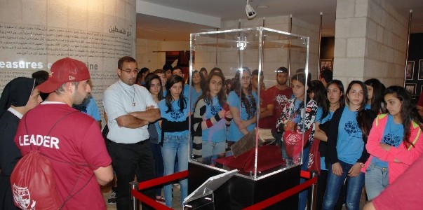 Educational Visit To The Bethlehem Museum By The Young Christian Students Of Palestine (JEC)